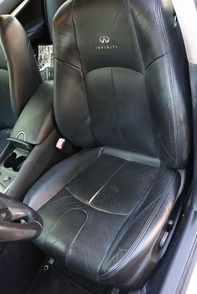04 USF Infiniti G37 Journey Sedan 2010 2