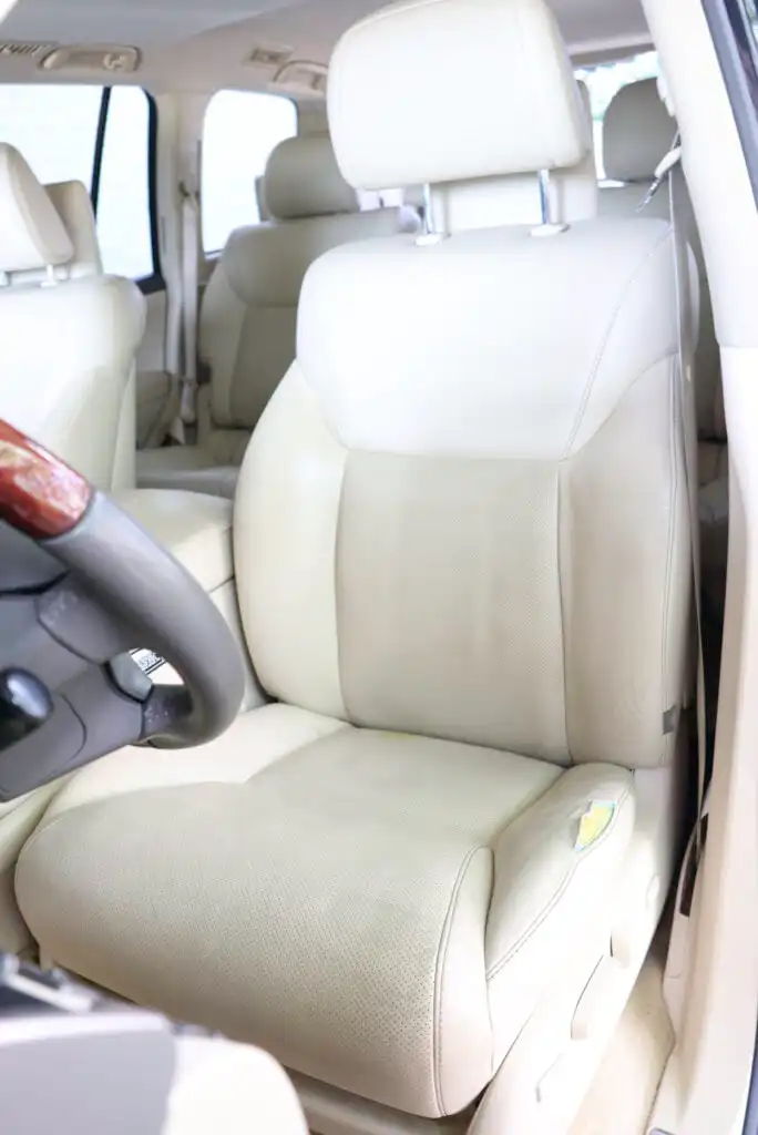 05 USF Lexus LX570 2013 Bas 2