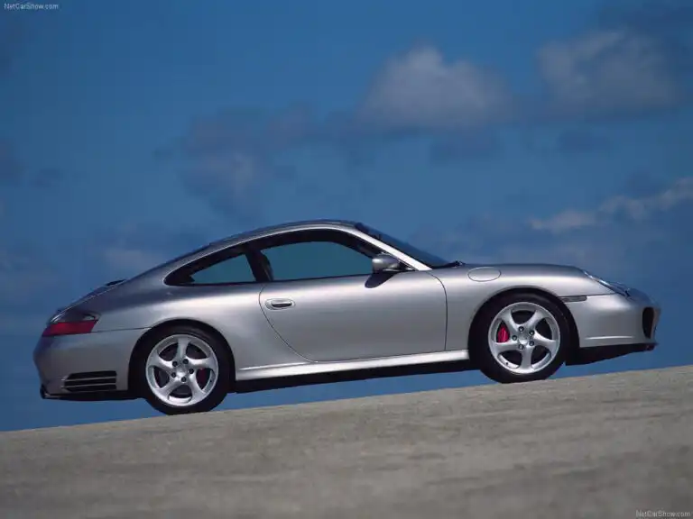 10 USF Porsche 911 2002 4