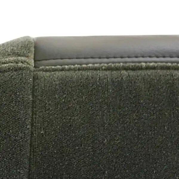 chevrolet-suburban-cloth-2003-2006-dark-gray-driver-or-passenger-top-close-view-oem-replacement-seat-cover Chevrolet Suburban 2003-2006 | Funda de asiento de repuesto OEM (tela)